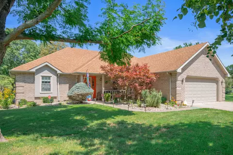 3756 Campbell Dr, Anderson, IN 46012