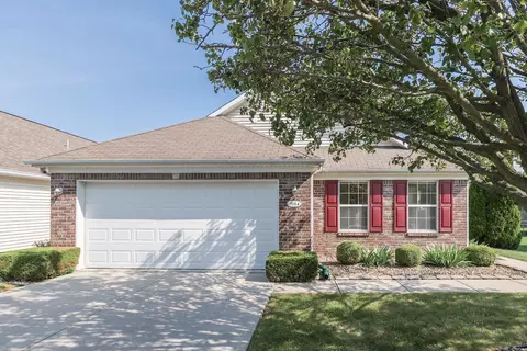 3184 Meridian Meadows Rd, Greenwood, IN 46142