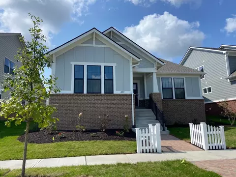 1285 Stonehaven Dr, Westfield, IN 46074