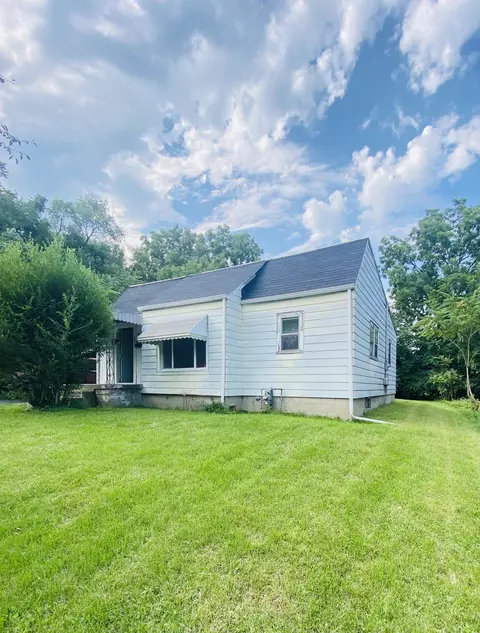 1326 W 14th St, Anderson, IN 46016