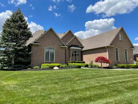 7128 Dickinson Ln, Indianapolis, IN 46259