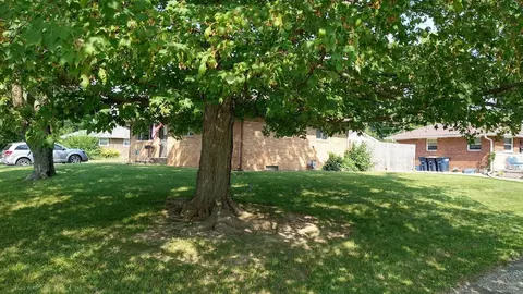 2282 Mann Dr, Beech Grove, IN 46107 photo 25
