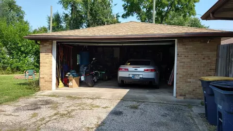2282 Mann Dr, Beech Grove, IN 46107 photo 22