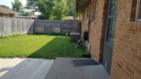 2282 Mann Dr, Beech Grove, IN 46107 photo 21