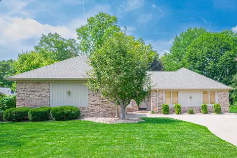 6564 Mossy Rock Ln, Indianapolis, IN 46237