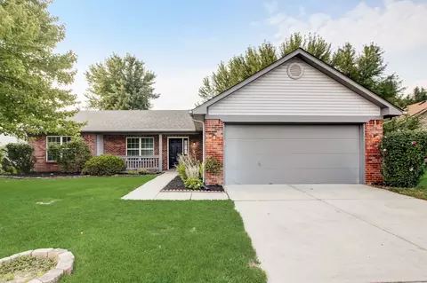 8543 Douglaston Ct, Indianapolis, IN 46234