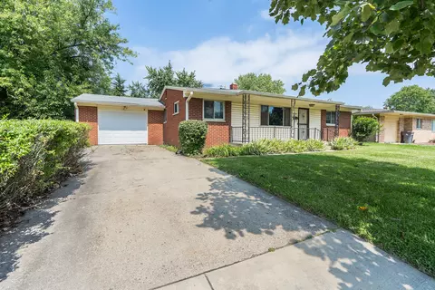 5618 E 40th St, Indianapolis, IN 46226