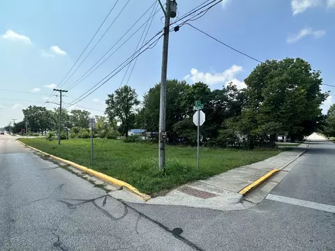 1160 Corner Of Avenue D Warren Dr, Greencastle, IN 46135