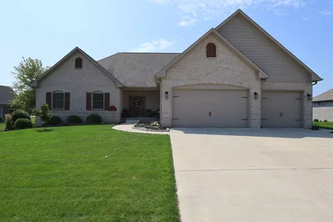1709 Leicester Dr, Danville, IN 46122