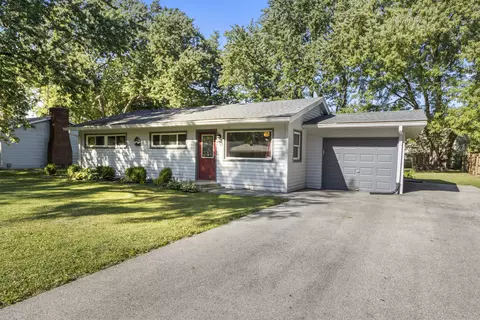 533 Woodview Dr, Noblesville, IN 46060