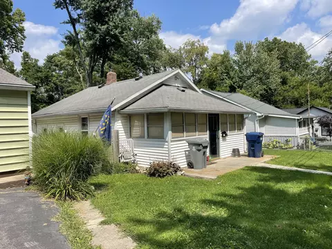 1528 South St, Noblesville, IN 46060