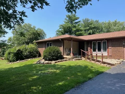 2424 W County Road 200 N, Danville, IN 46122