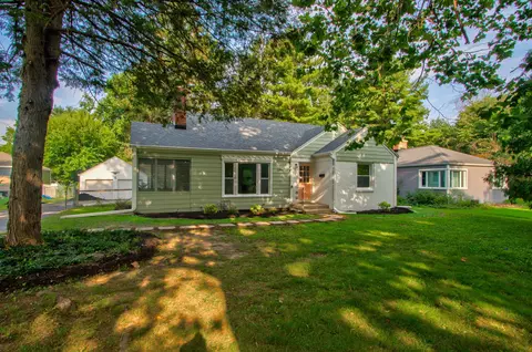 5806 N Oxford St, Indianapolis, IN 46220