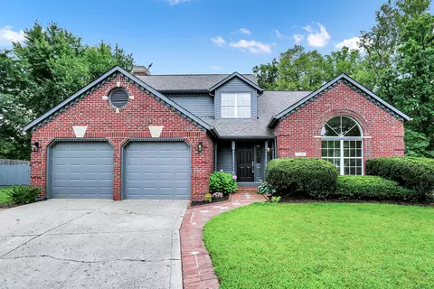 7506 Allenwood Ct, Indianapolis, IN 46268