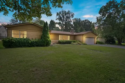 8511 College Ave, Indianapolis, IN 46240