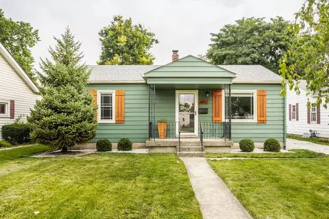 5862 Speedway Dr, Indianapolis, IN 46224