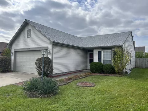 5314 Rocky Mountain Dr, Indianapolis, IN 46237