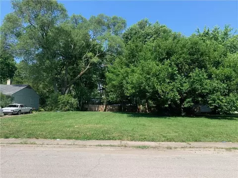 3548 Schofield Ave, Indianapolis, IN 46218