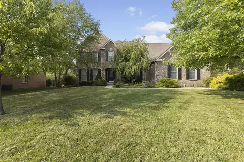 3648 Chancellor Dr, Greenwood, IN 46143