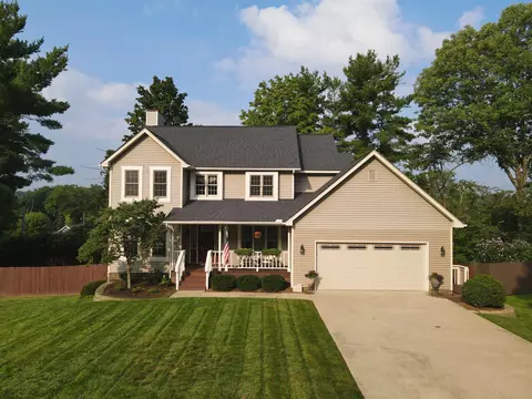 2807 N Blue Slopes Dr, Bloomington, IN 47408