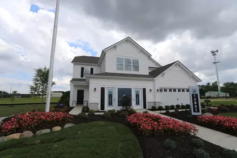 10715 Mangrove Dr, Indianapolis, IN 46239