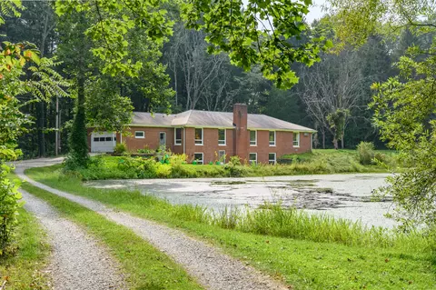 162 S 525 W, Columbus, IN 47201