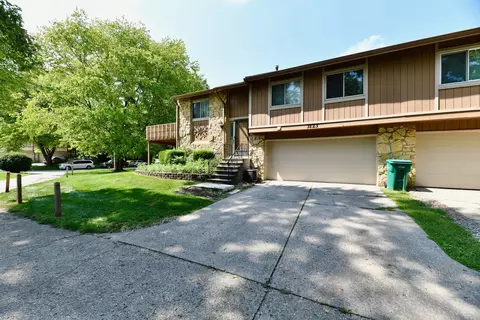3123 Stillmeadow Dr, Indianapolis, IN 46214