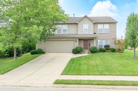 4254 Princeton Park Dr, Columbus, IN 47201