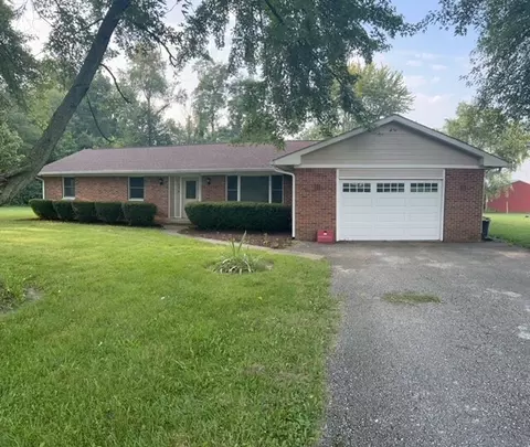 820 S 500 W, Shelbyville, IN 46176
