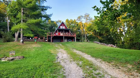 15713 Paul Chase Rd, Florence, IN 47020