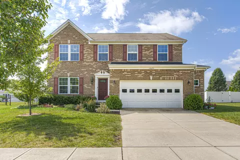 10695 Long Branch Dr, Brownsburg, IN 46112