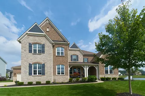 10562 Allistair Dr, Fishers, IN 46040