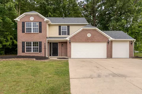1905 Red Leaf Ct, Indianapolis, IN 46229