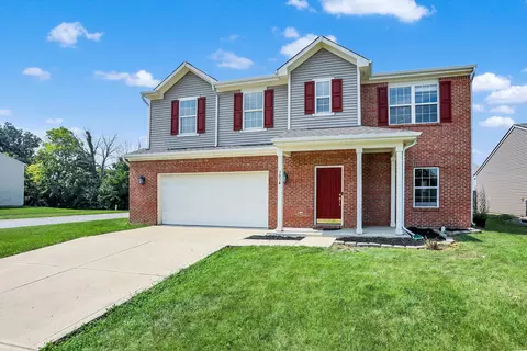 3034 Limber Pine Dr, Whiteland, IN 46184