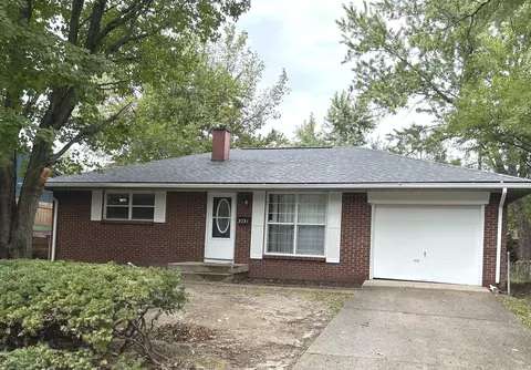 3731 Ashway Dr, Indianapolis, IN 46224