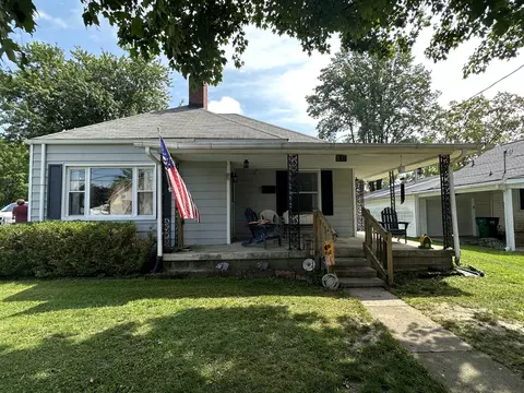 835 Graham St, Franklin, IN 46131