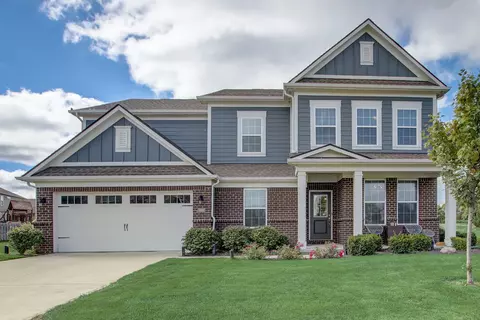 11839 Whisper Ridge Dr, Noblesville, IN 46060