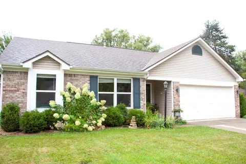 7830 Clearview Cir, Indianapolis, IN 46236