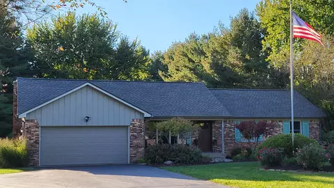 7130 Hickory Rd, Indianapolis, IN 46259