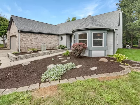 1838 Ambassador Ct, Indianapolis, IN 46214