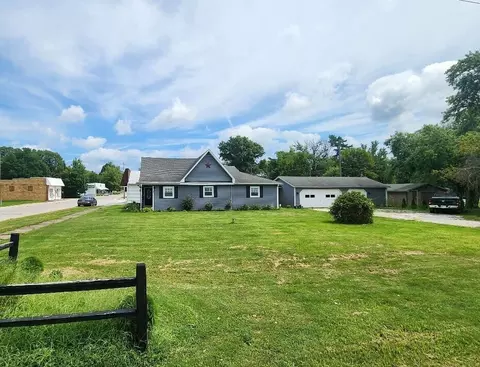 304 E Main St, Center Point, IN 47840