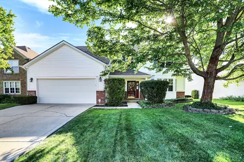 6185 Chadworth Way, Indianapolis, IN 46236