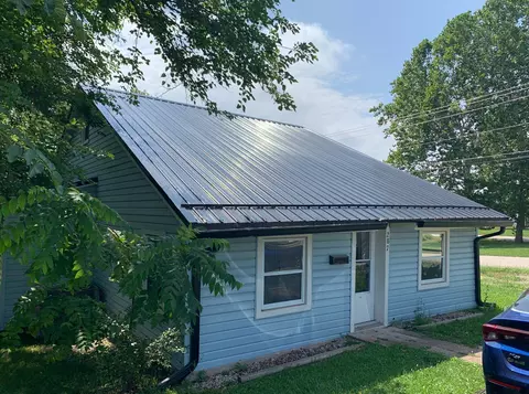 287 W South St, Upland, IN 46989