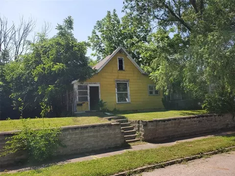 519 Ruddle Ave, Anderson, IN 46012