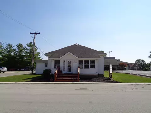 207 N Jefferson St, Rockville, IN 47872