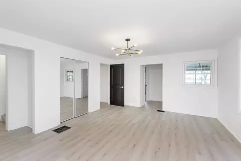 2359 Southeastern Ave, Indianapolis, IN 46201 photo 2