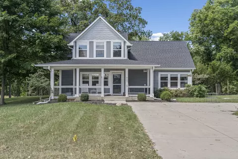 409 S 1st St, Lewisville, IN 47352