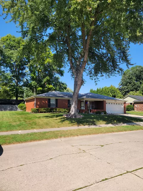 348 Ottawa Dr, Indianapolis, IN 46217