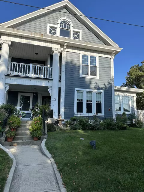 201 N Main St, Franklin, IN 46131