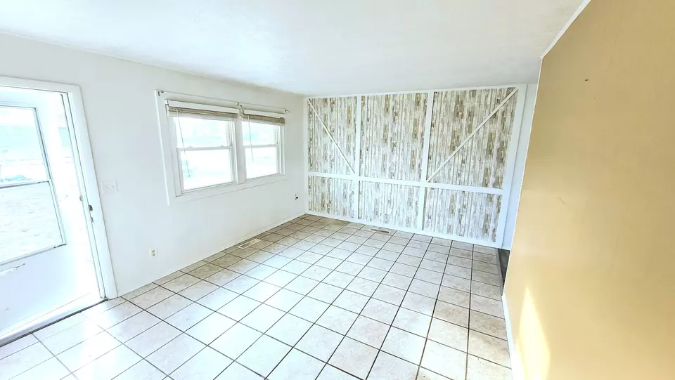  802 Tomahawk Blvd, Kokomo, IN 46902 photo 5